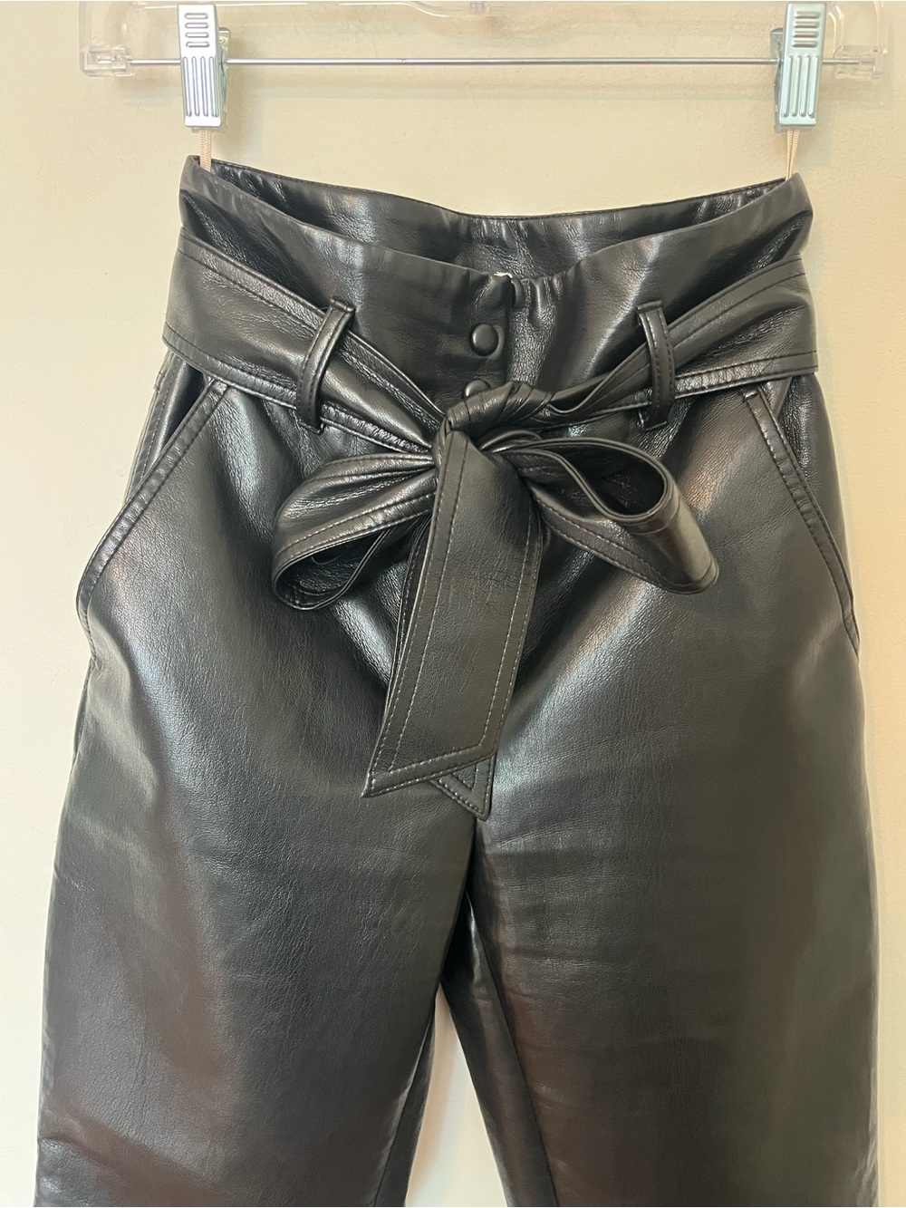 Wilfred Faux Leather Tie Waist Pants Black Belted Cropped Vegan Leather Size 0 - Picture 4 of 11